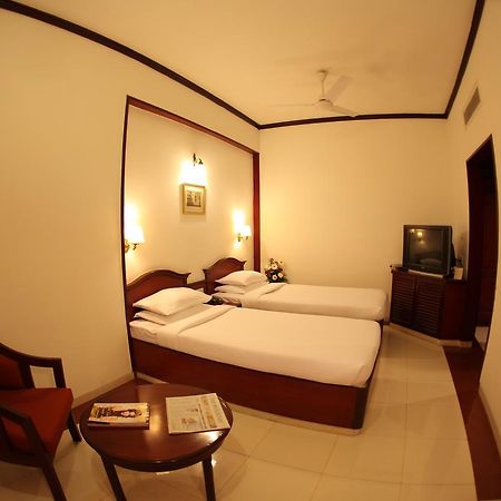 Hotel Rathna Residency Coimbatore Buitenkant foto