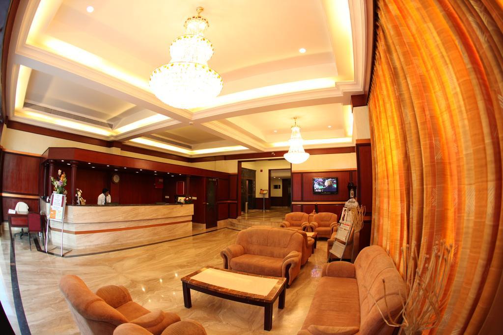 Hotel Rathna Residency Coimbatore Buitenkant foto