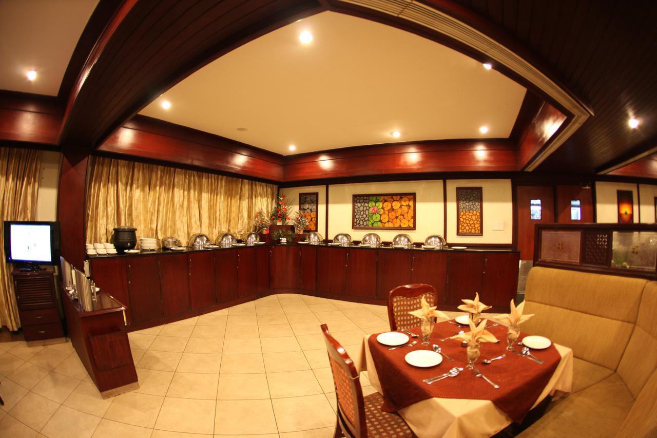 Hotel Rathna Residency Coimbatore Buitenkant foto