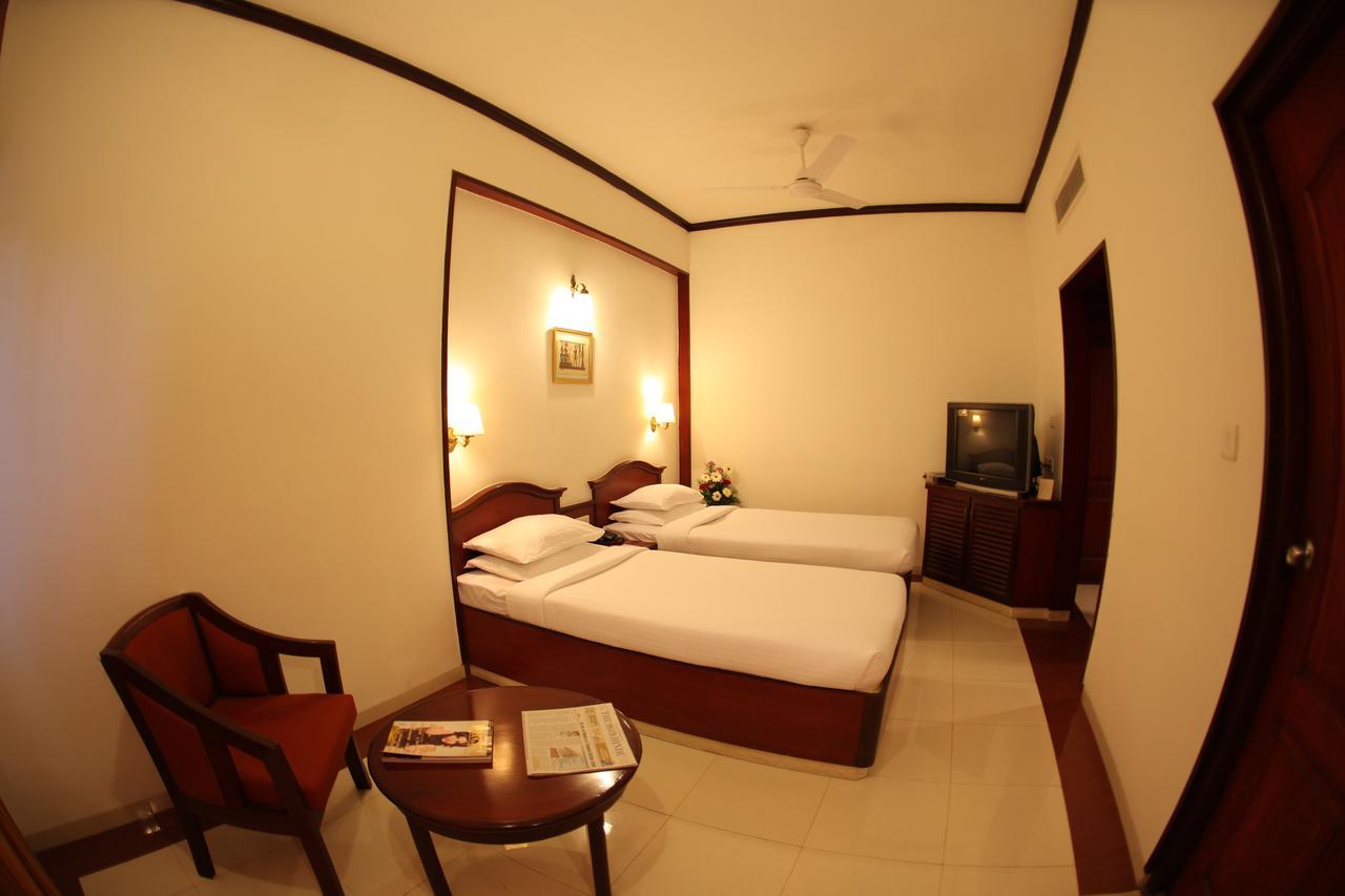 Hotel Rathna Residency Coimbatore Buitenkant foto