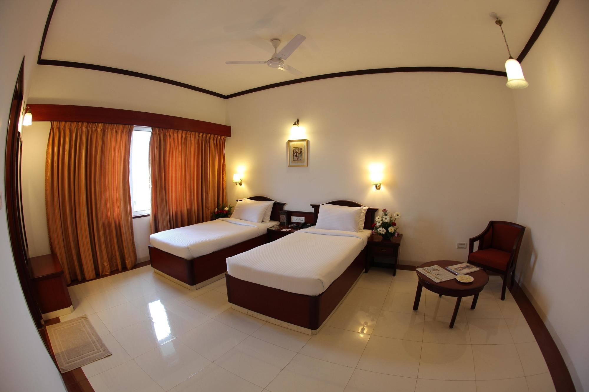 Hotel Rathna Residency Coimbatore Buitenkant foto