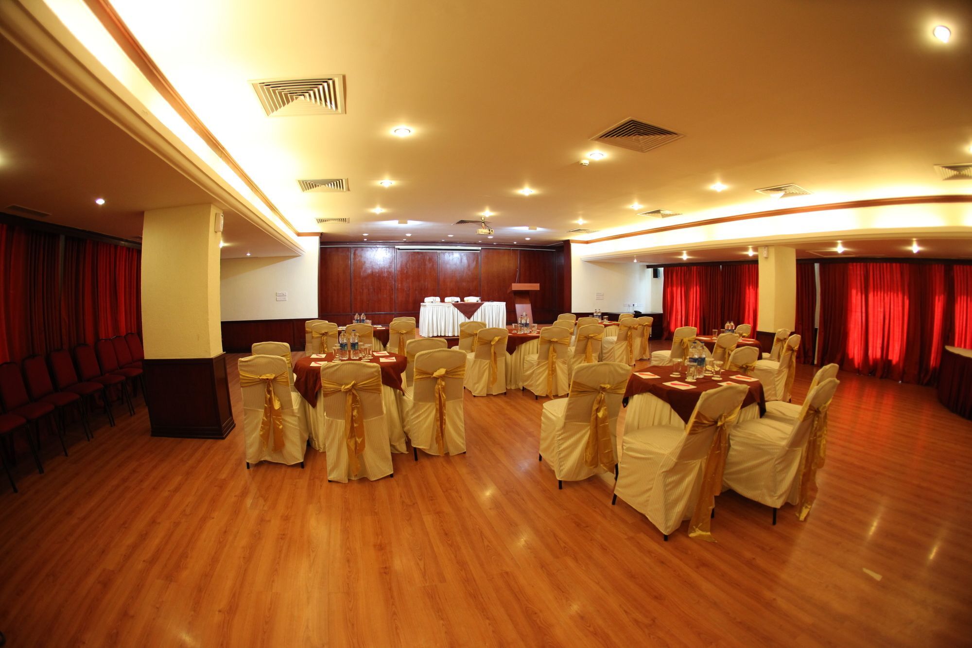 Hotel Rathna Residency Coimbatore Buitenkant foto